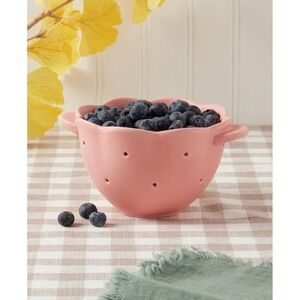 Haven 7" Scalloped Stoneware Berry Basket - Pink